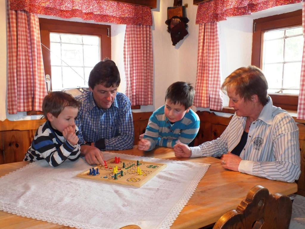 Ferienhaus "Zur Alten Schmiede" Mariahof Ngoại thất bức ảnh
